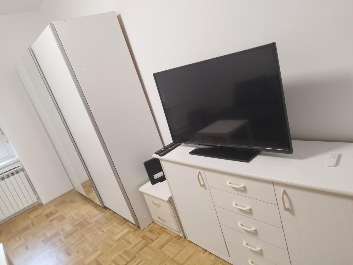 Apartma Mb Center Maribor Exterior foto