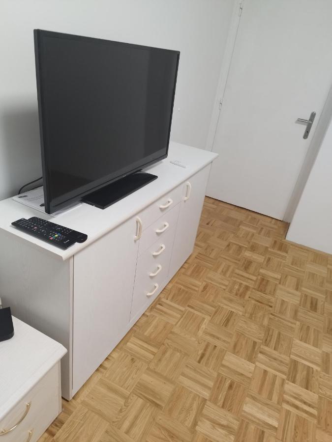 Apartma Mb Center Maribor Exterior foto